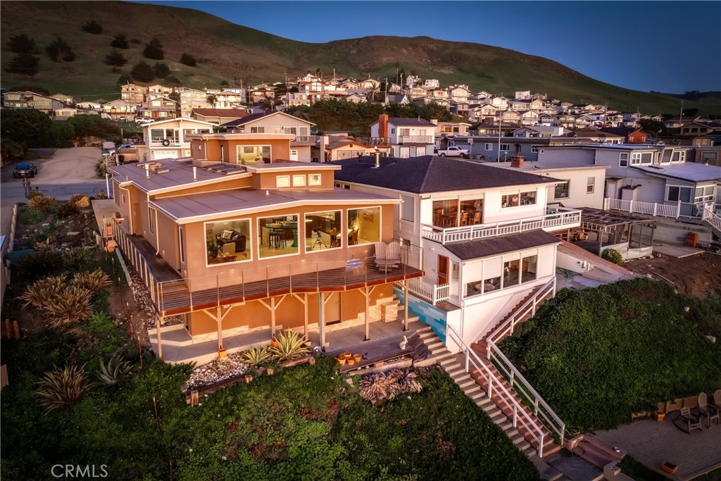 3352 Studio Drive Cayucos, CA 93430 - Photo 41 of 55 a view of a large building with a city view