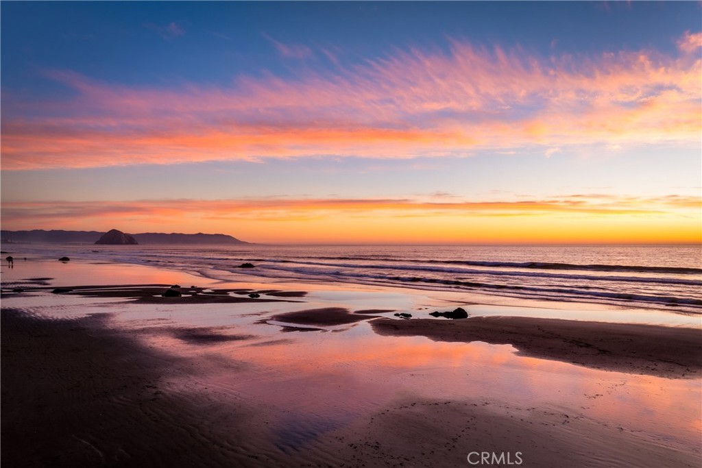 3352 Studio Drive Cayucos, CA 93430 - Photo 51 of 55 a view of an ocean and beach