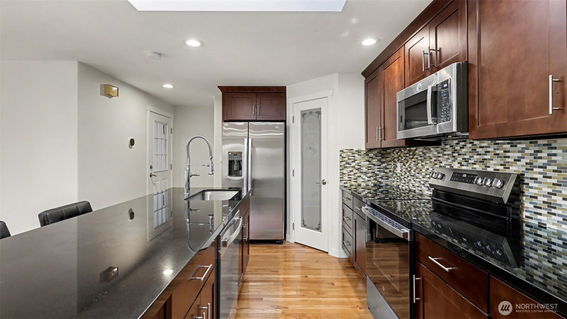 2200 Northeast 12th Street Renton, WA 98056 - Photo 12 of 39