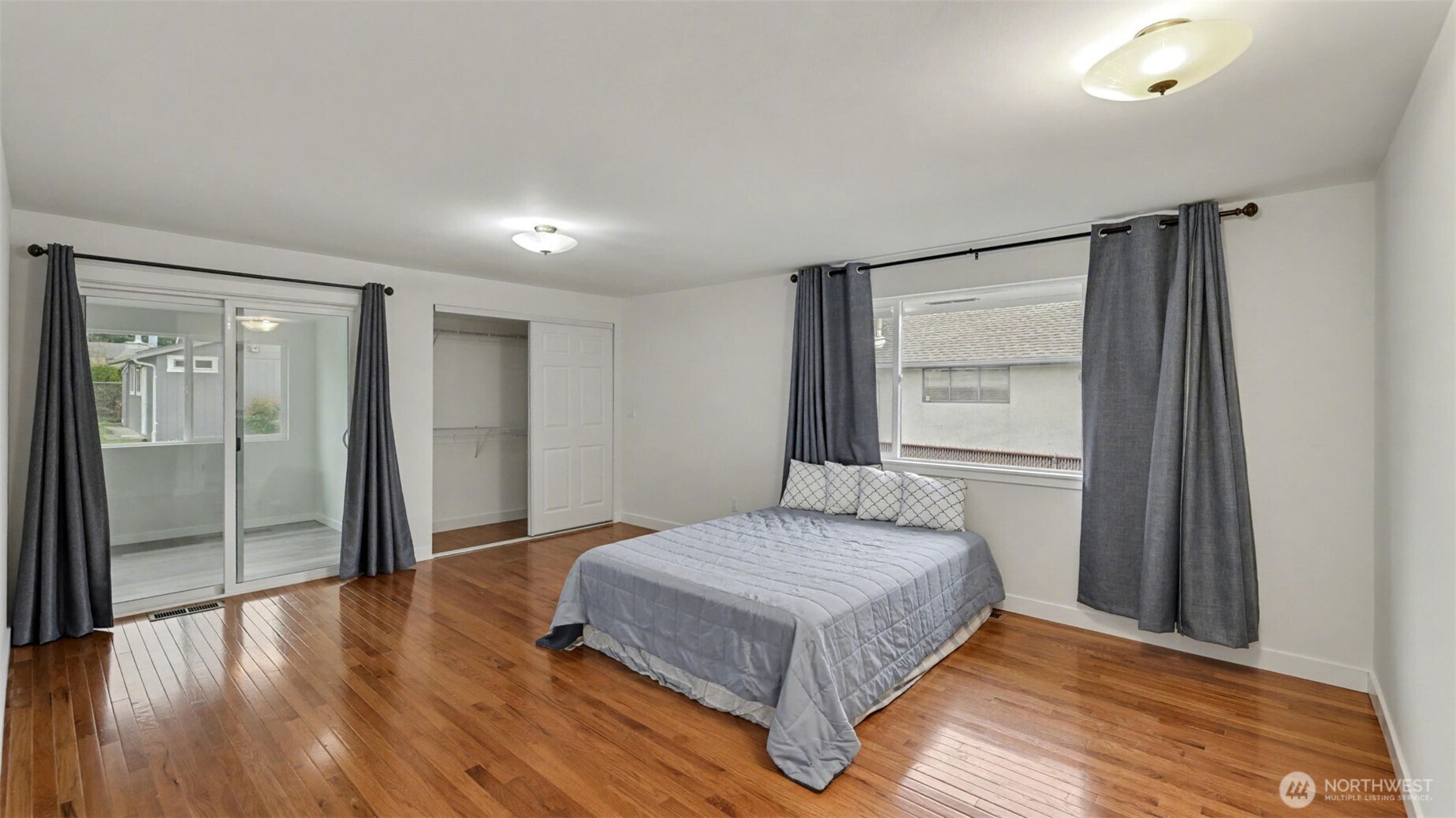 2200 Northeast 12th Street Renton, WA 98056 - Photo 15 of 39