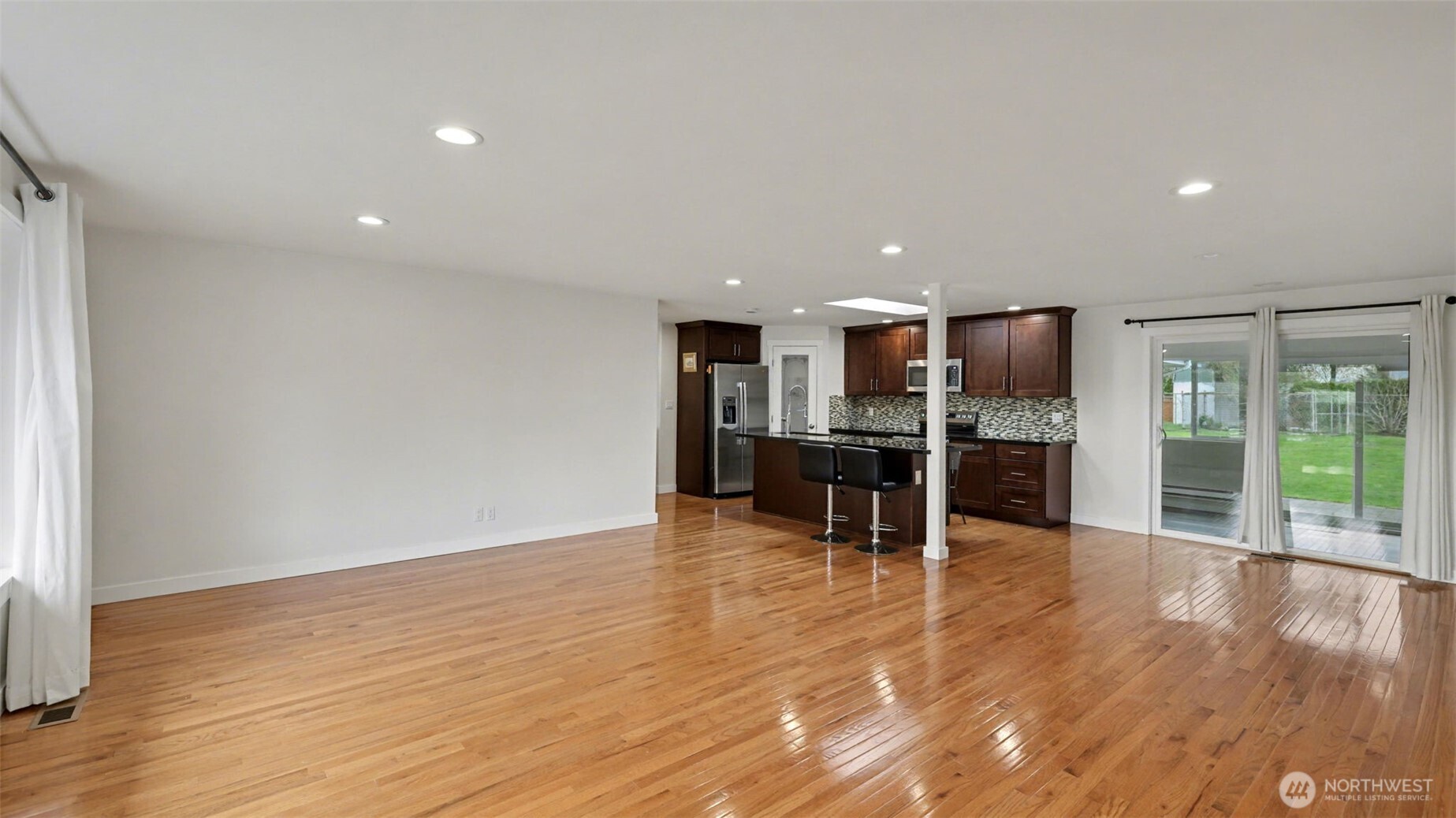 2200 Northeast 12th Street Renton, WA 98056 - Photo 6 of 39