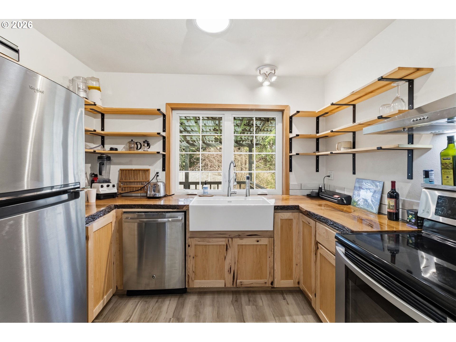 1375 Pleasant View Drive Cottage Grove, OR 97424 - Photo 11 of 48