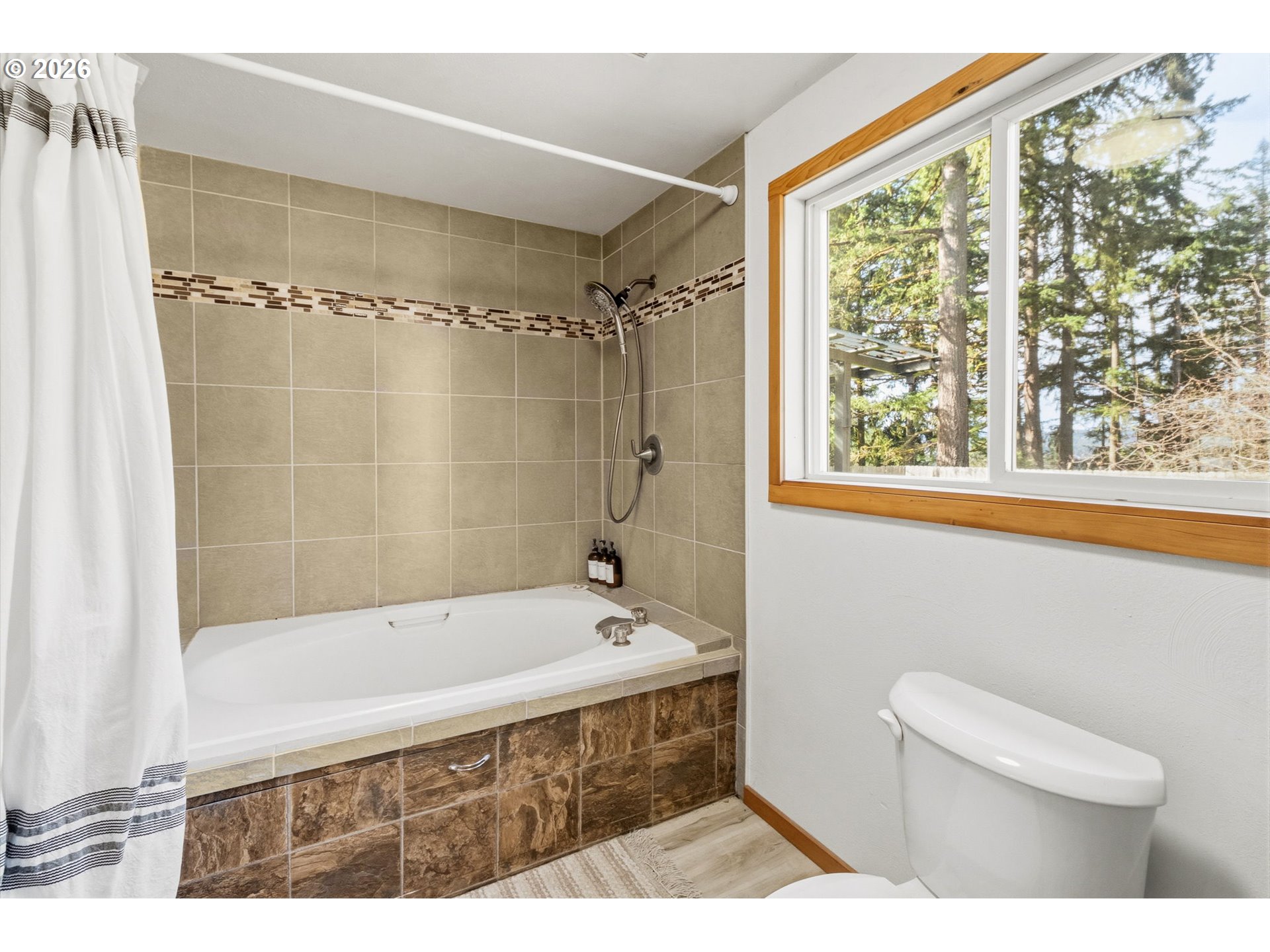 1375 Pleasant View Drive Cottage Grove, OR 97424 - Photo 23 of 48