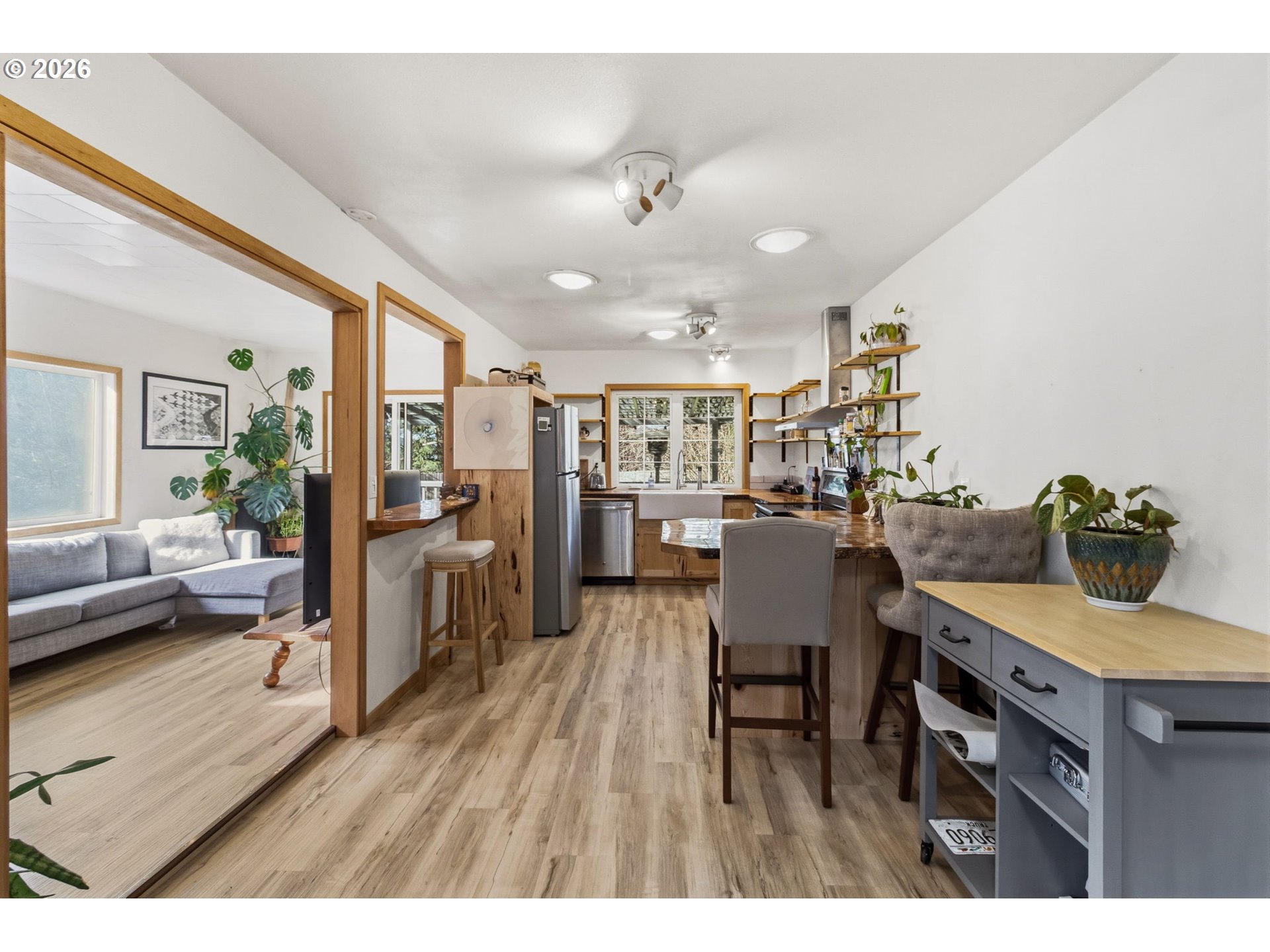 1375 Pleasant View Drive Cottage Grove, OR 97424 - Photo 4 of 48