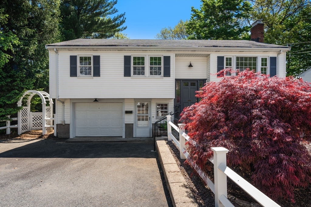 44 Sunset Hill Road Boston, MA 02132 - Photo 26 of 35 Gallery Image 26