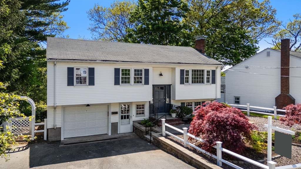 44 Sunset Hill Road Boston, MA 02132 - Photo 27 of 35 Gallery Image 27