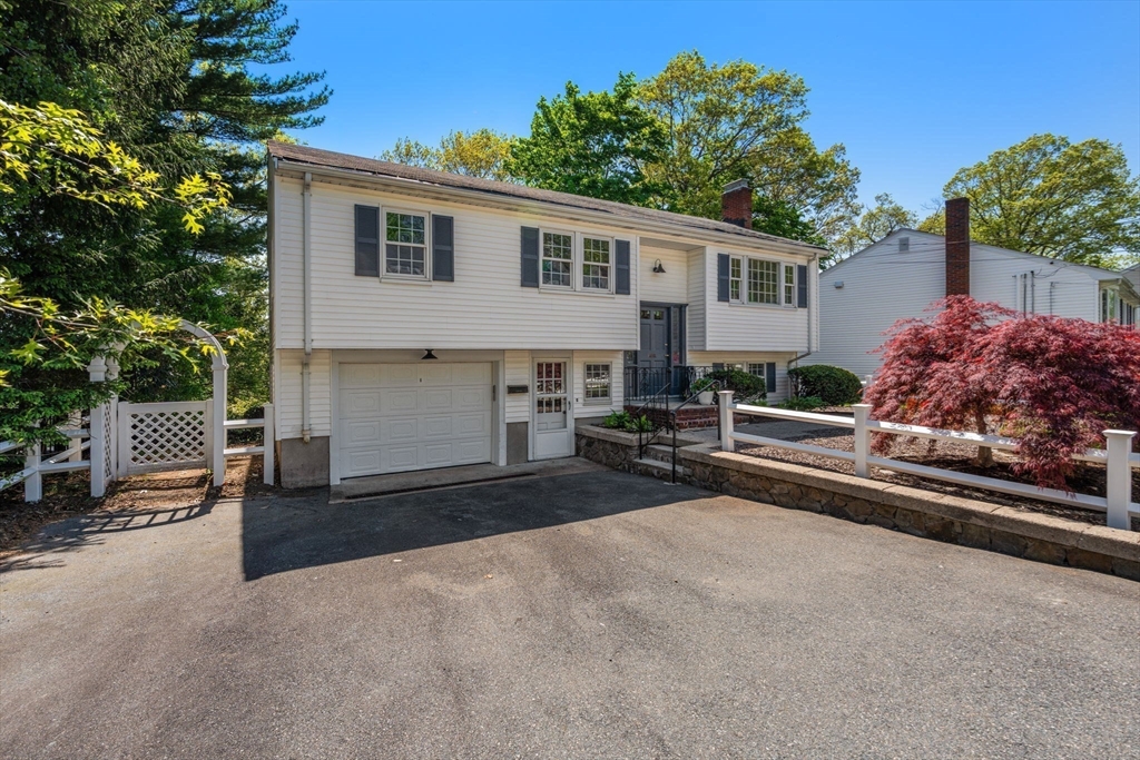 44 Sunset Hill Road Boston, MA 02132 - Photo 33 of 35 Gallery Image 33