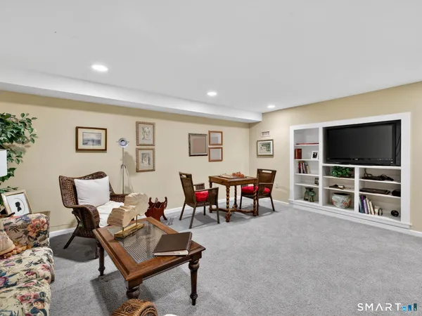 $750,000 | 100 Dudley Avenue, Unit F27, Old Saybrook, CT 06475