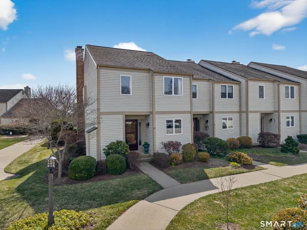 $750,000 | 100 Dudley Avenue, Unit F27, Old Saybrook, CT 06475