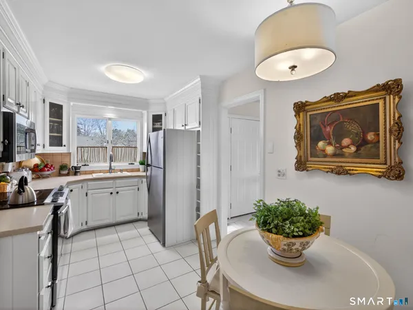 $750,000 | 100 Dudley Avenue, Unit F27, Old Saybrook, CT 06475