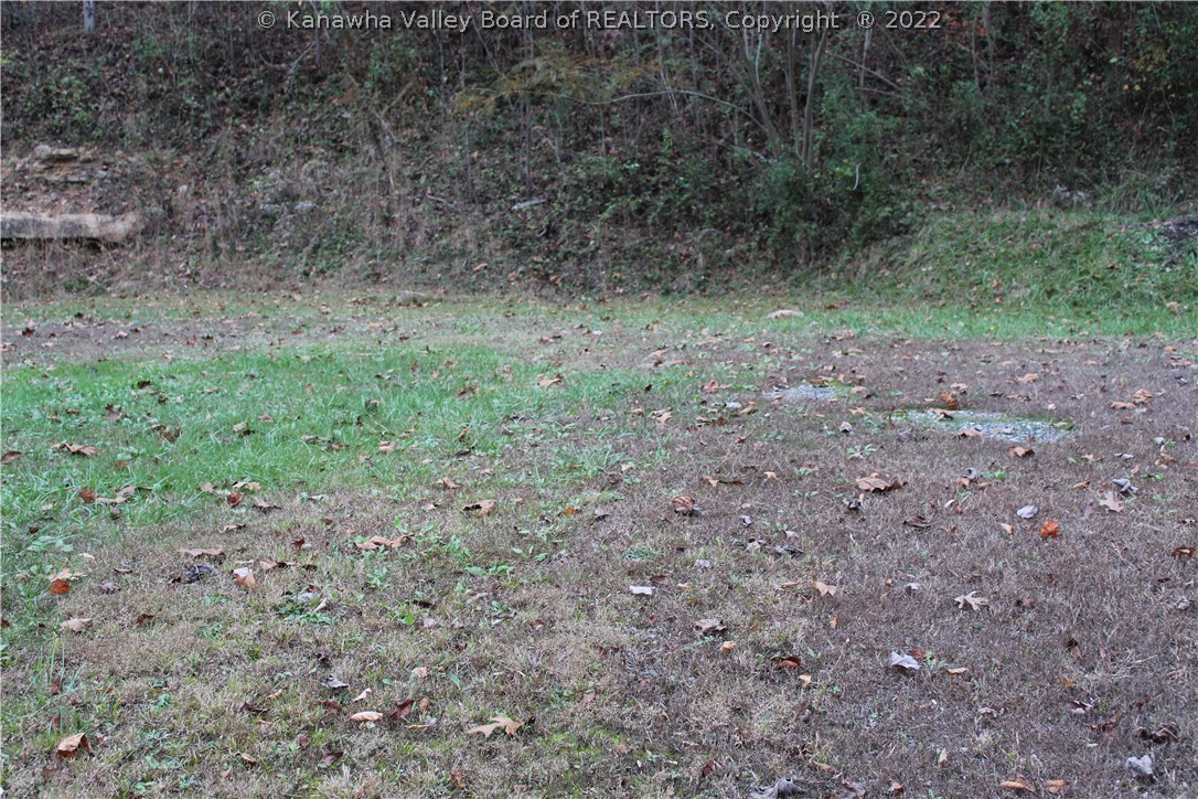 145 Foggy Ridge Road Madison, WV 25130 - Photo 7 of 29 Gallery Image 7