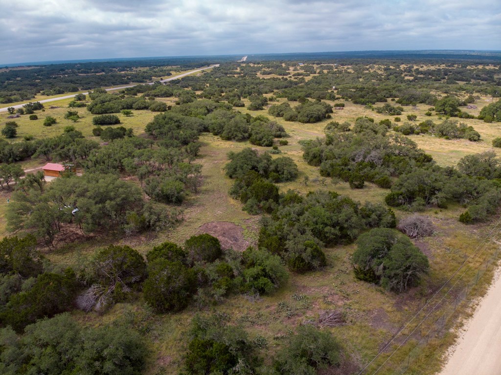 252 Elrincon Road Mountain Home, TX 78058 - Photo 18 of 29