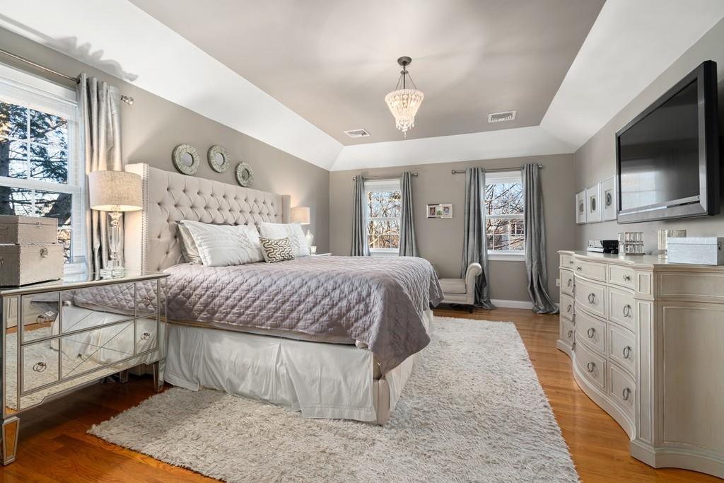 26 Oakencroft Road Wellesley, MA 02482 - Photo 17 of 27