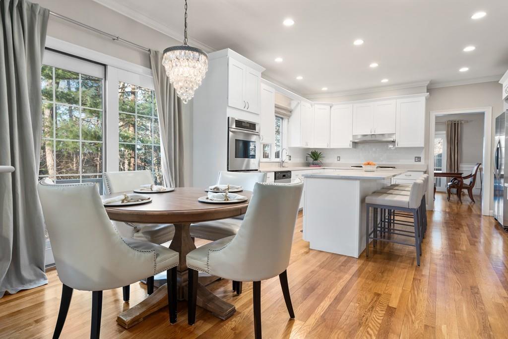 26 Oakencroft Road Wellesley, MA 02482 - Photo 7 of 27