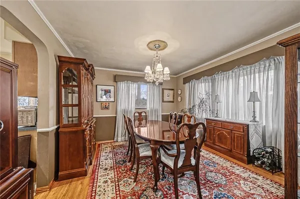 $279,000 | 77 Coraopolis Road, Coraopolis, PA 15108