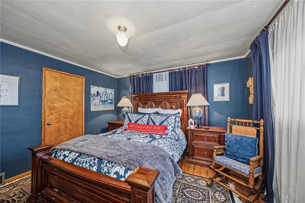 $279,000 | 77 Coraopolis Road, Coraopolis, PA 15108