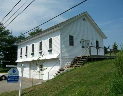 1069 Frye Road Jeannette, PA 15644 - Photo 1 of 8 Exterior Front.