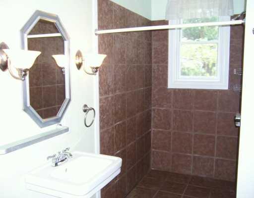 1069 Frye Road Jeannette, PA 15644 - Photo 6 of 8 Master Bath/Spa.