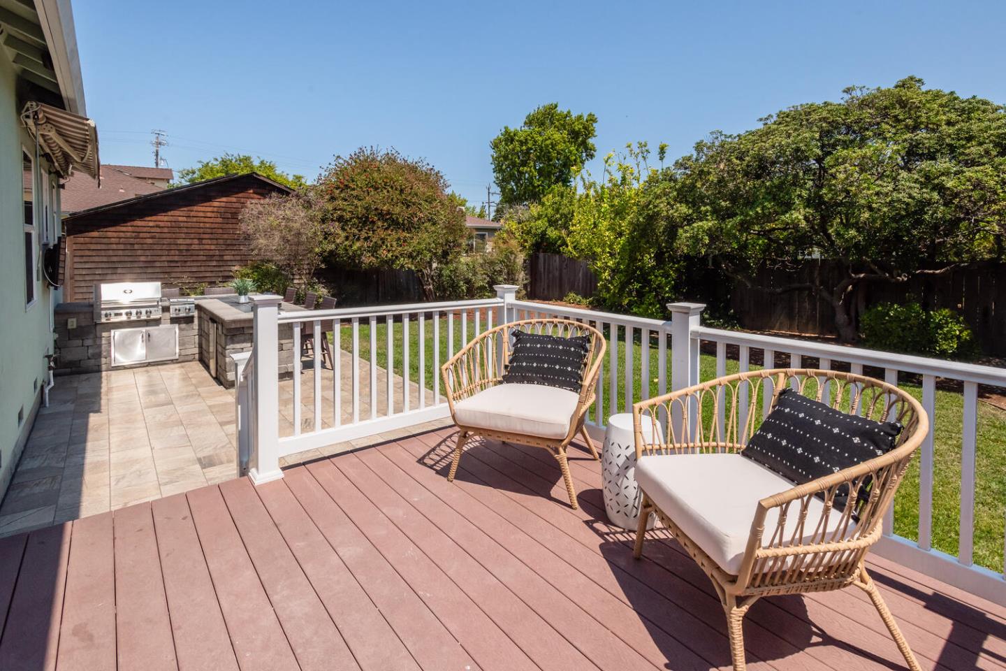 138 Channing Road Burlingame, CA 94010 - Photo 32 of 36 a view of sitting area on roof deck