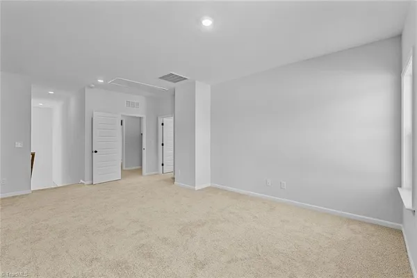 $600,000 | 8607 Lemur Lane, Summerfield, NC 27358