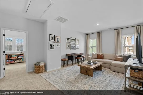 $600,000 | 8607 Lemur Lane, Summerfield, NC 27358