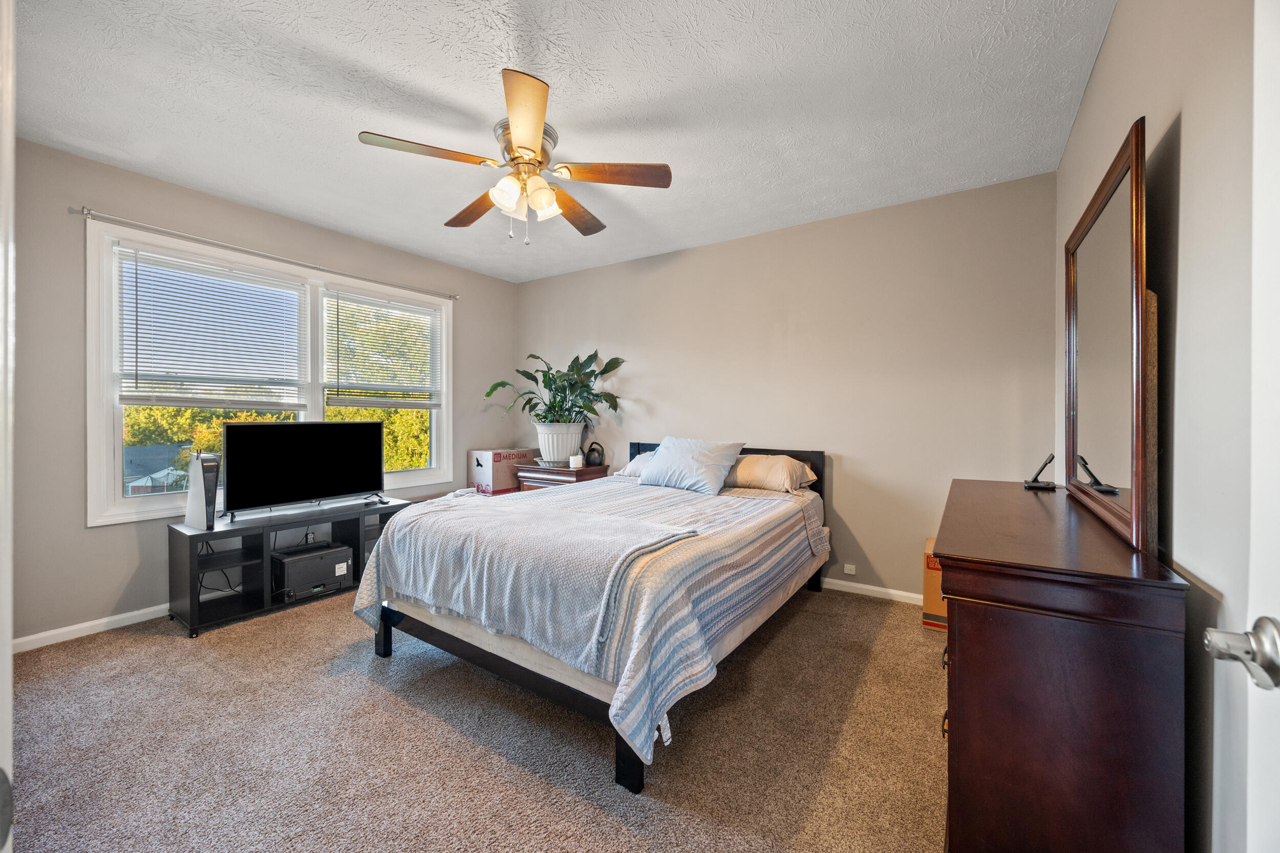 653 Squires Road Lexington, KY 40515 - Photo 20 of 40 pend1000