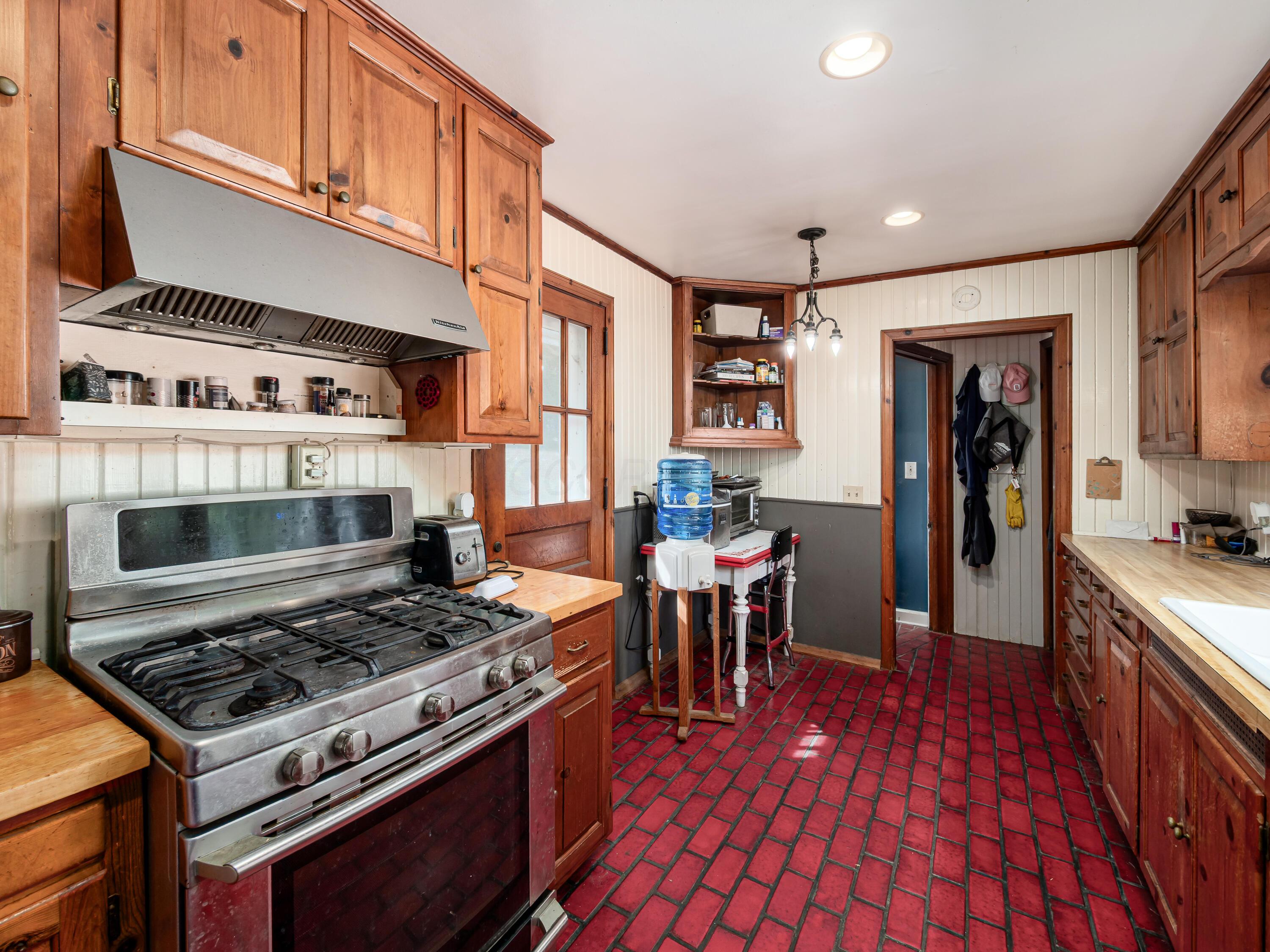 5137 Riverside Drive Delaware, OH 43015 - Photo 23 of 73 C_-_5137_Riverside_052