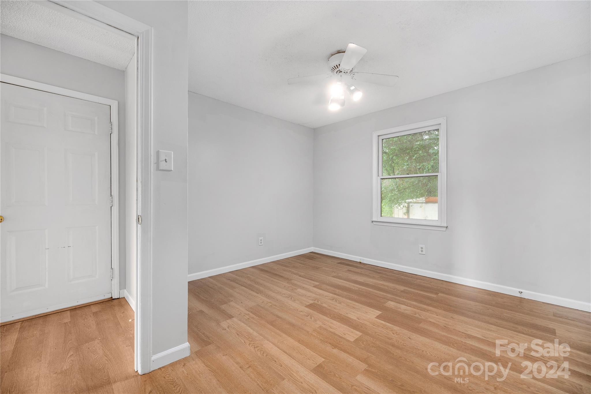 4327 Catawba Burris Road Denver, NC 28037 - Photo 11 of 37