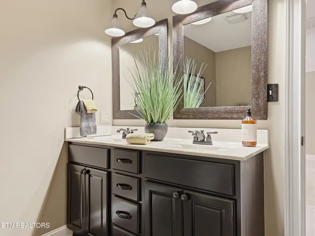 $539,900 | 133 Chelsea Lane, Maryville, TN 37803