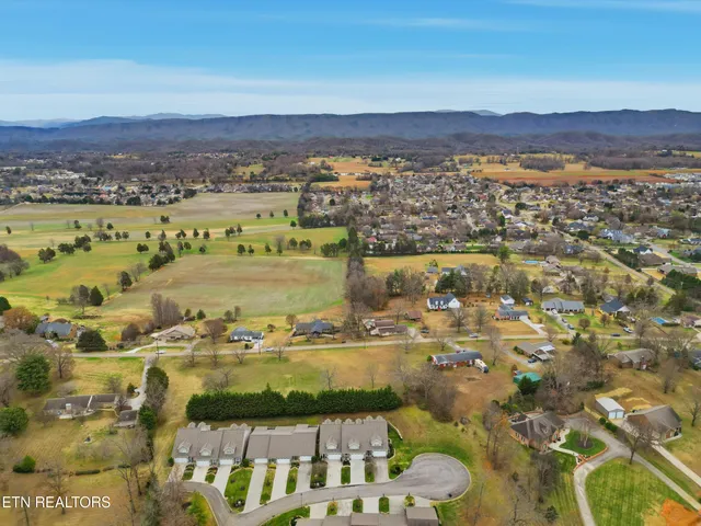 $539,900 | 133 Chelsea Lane, Maryville, TN 37803