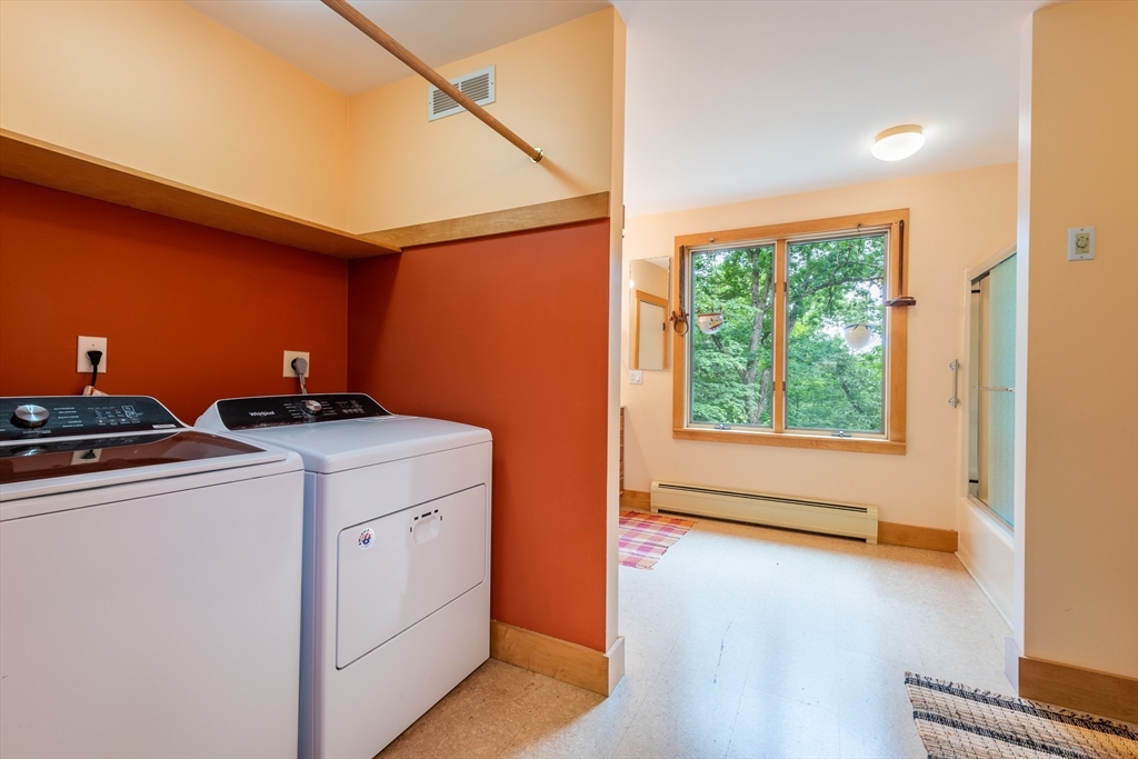 71 Morgan Circle Amherst, MA 01002 - Photo 19 of 42