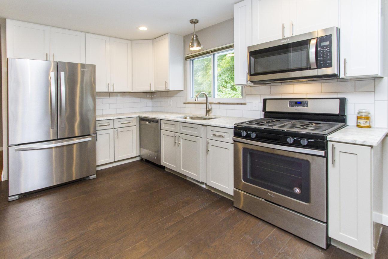 5644 Sinclair Road Columbus, OH 43229 - Photo 14 of 33 Gallery Image 14