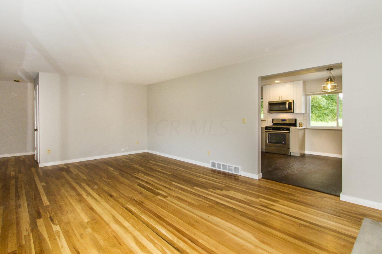 5644 Sinclair Road Columbus, OH 43229 - Photo 15 of 33 Gallery Image 15