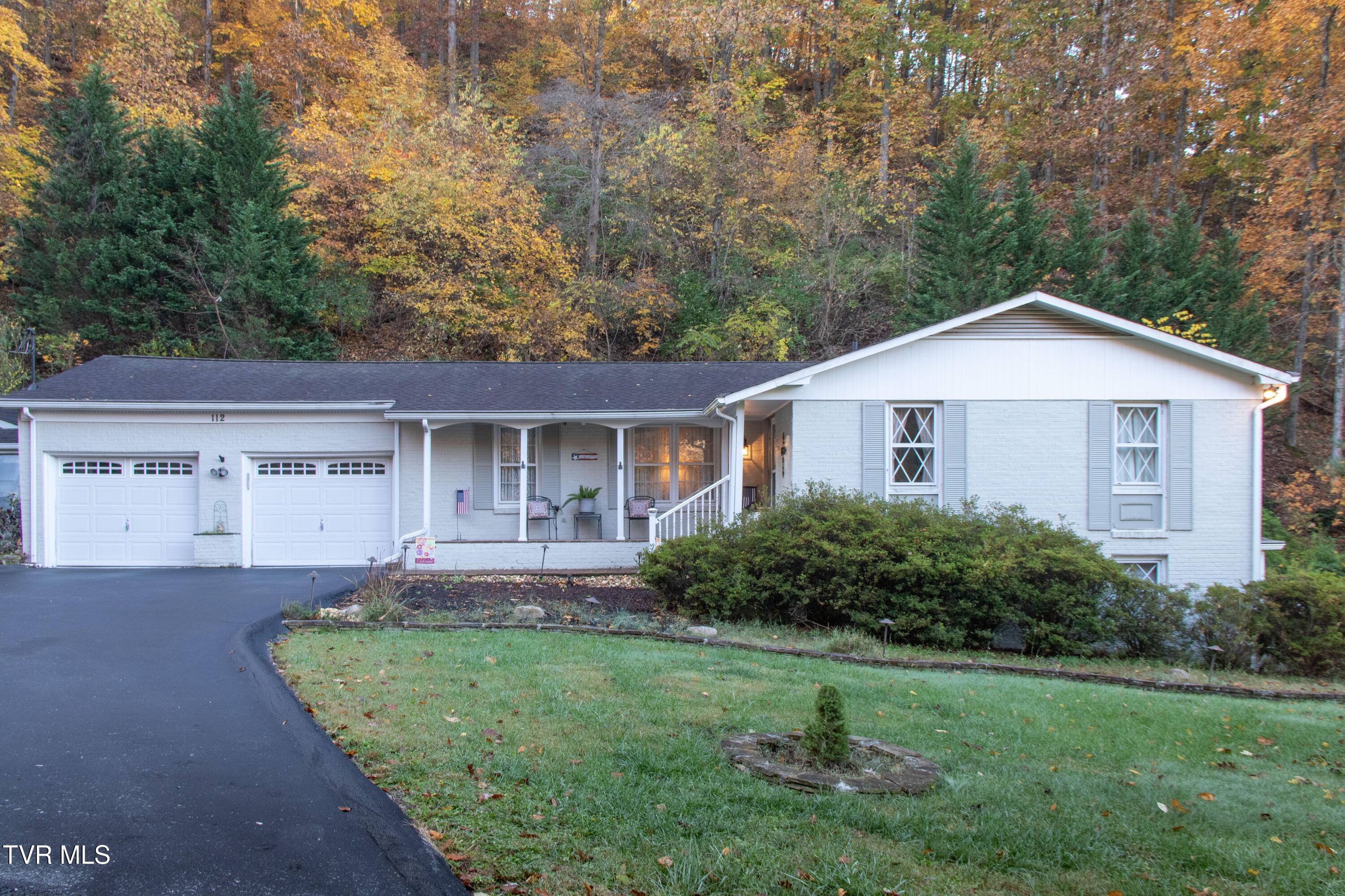 112 Wonder Valley Road Bristol, TN 37620 - Photo 1 of 35 Wonder-5