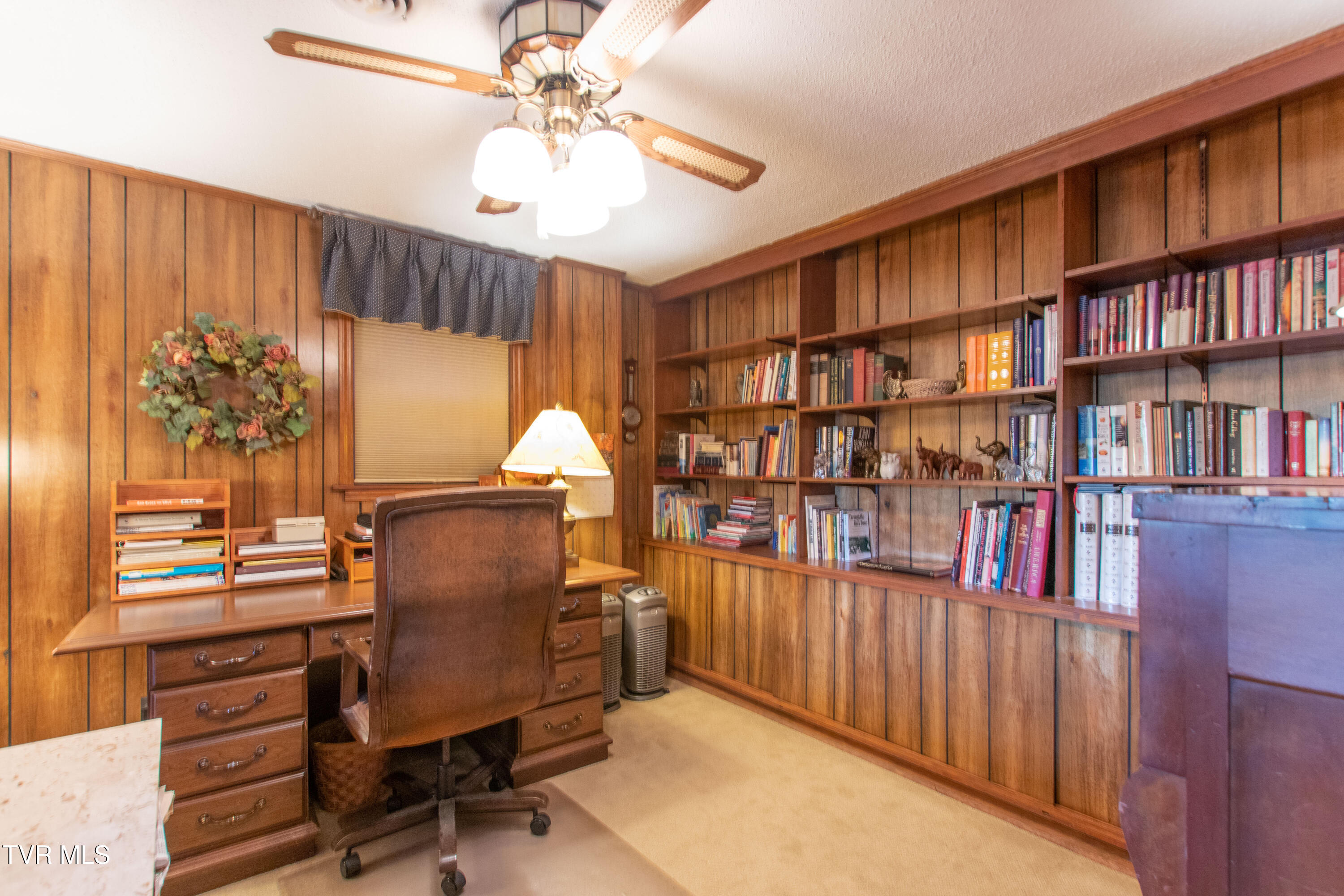 112 Wonder Valley Road Bristol, TN 37620 - Photo 24 of 35 Wonder-46