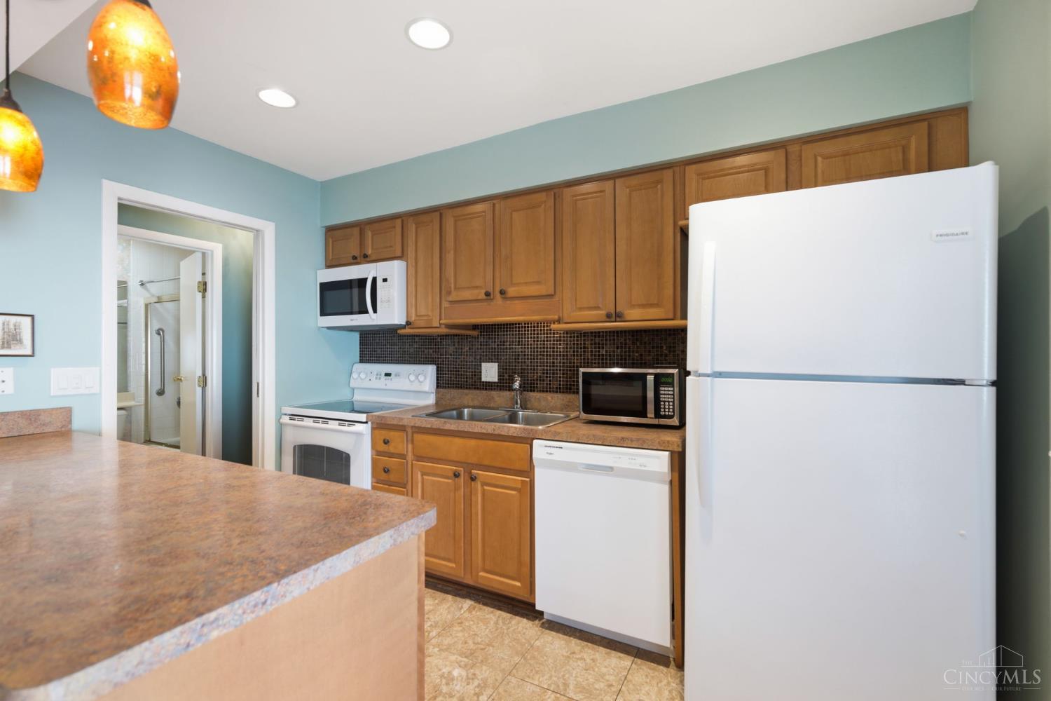 2 Boxwood Court Springdale, OH 45246 - Photo 18 of 53