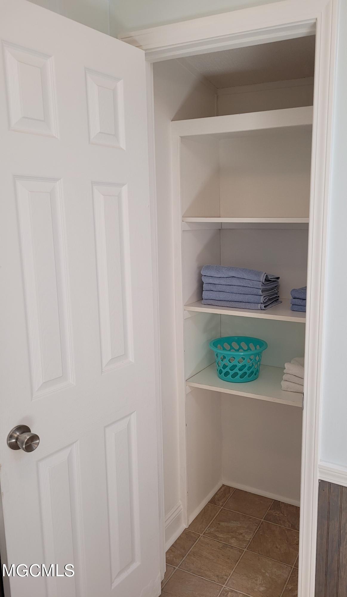 12904 Ridgeland Road Vancleave, MS 39565 - Photo 24 of 33 Linen closet