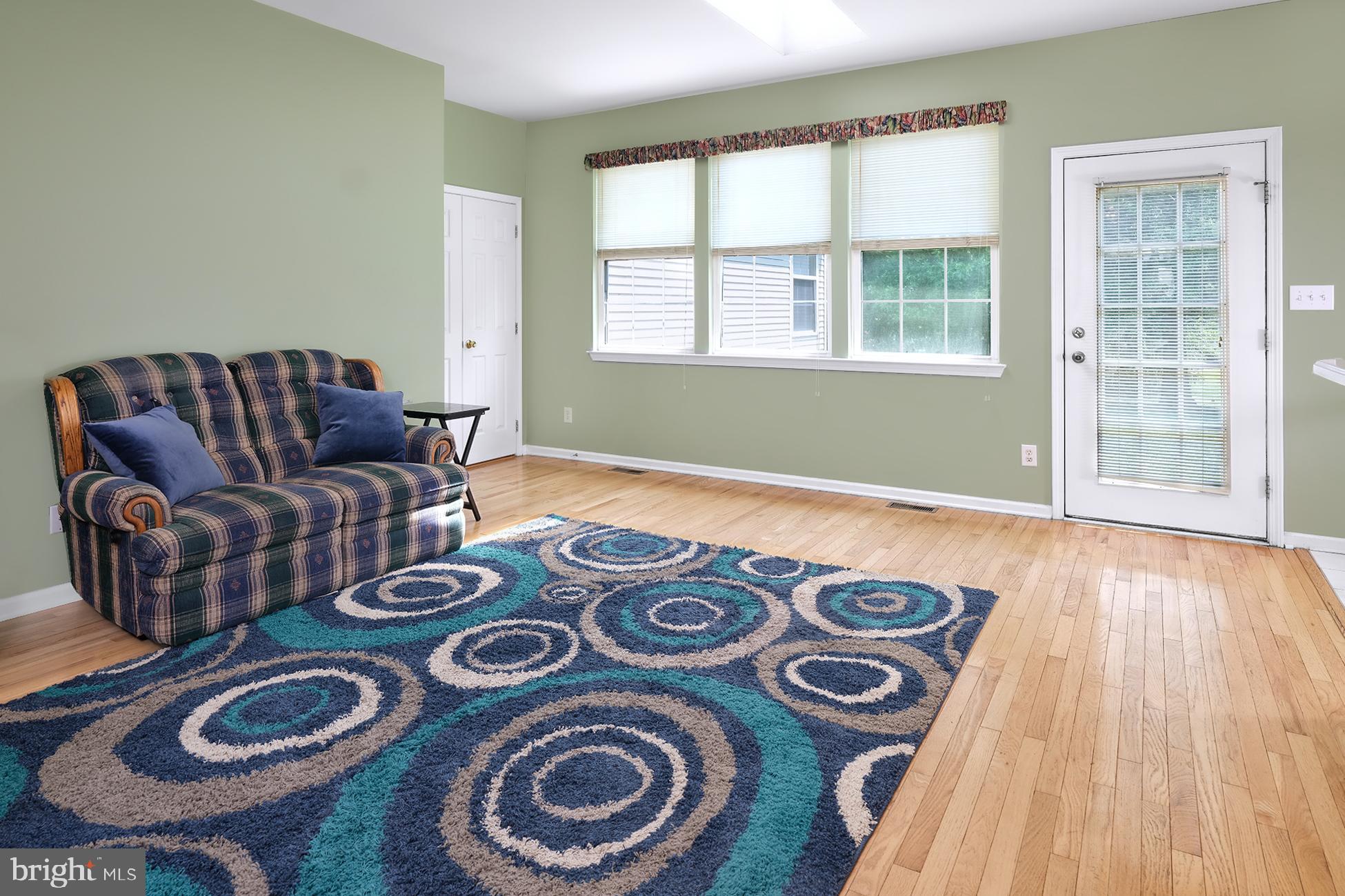 32 Foster Road Pennington, NJ 08534 - Photo 16 of 25 Fa,mily room