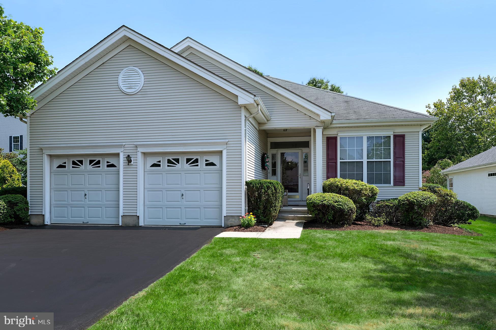 32 Foster Road Pennington, NJ 08534 - Photo 3 of 25 Exterior Front