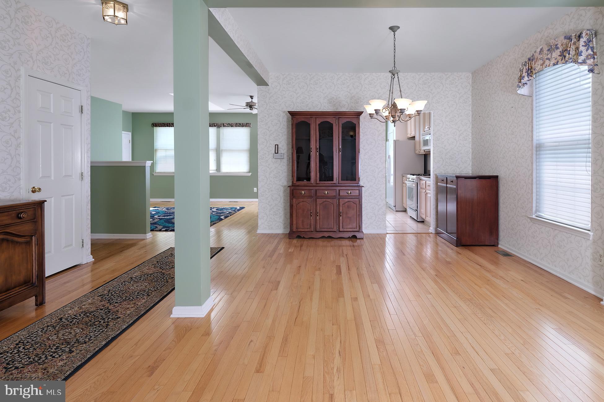32 Foster Road Pennington, NJ 08534 - Photo 7 of 25 Dining room