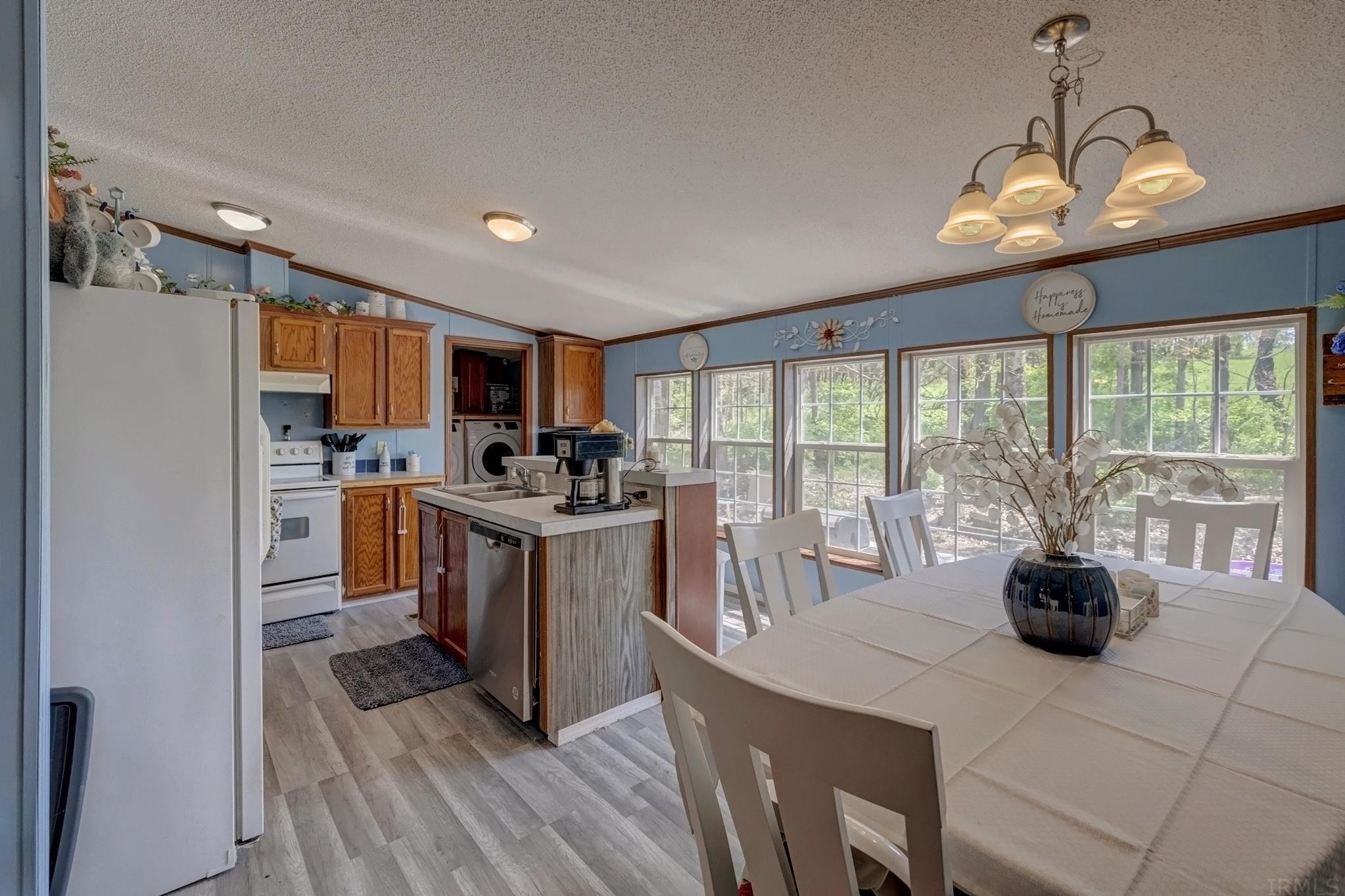 426 East Dillman Road Bloomington, IN 47401 - Photo 14 of 36 Gallery Image 14