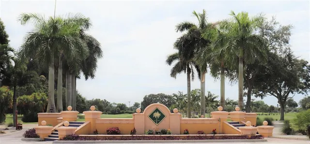 $650,000 | 3608 54th Drive West, Unit 202, Bradenton, FL 34210