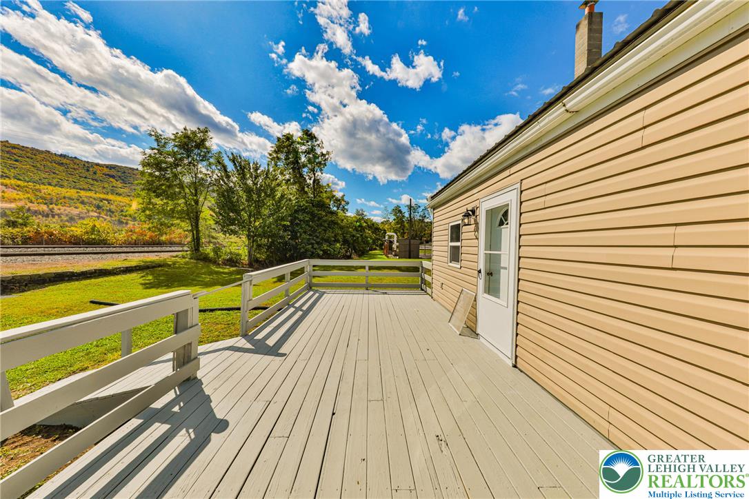 962 Mauch Chunk Road Palmerton, PA 18071 - Photo 18 of 88 Gallery Image 18