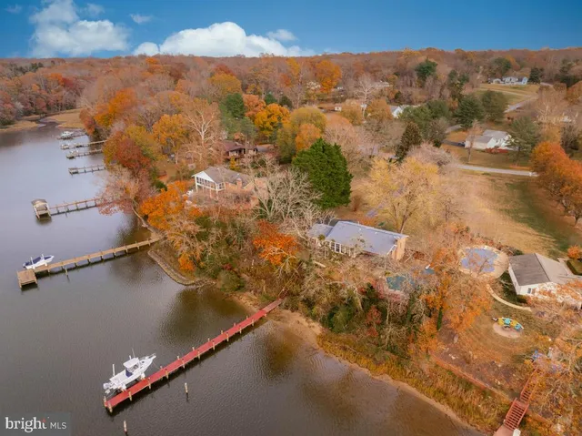 $950,000 | 3925 Shamrock Court, Port Republic, MD 20676