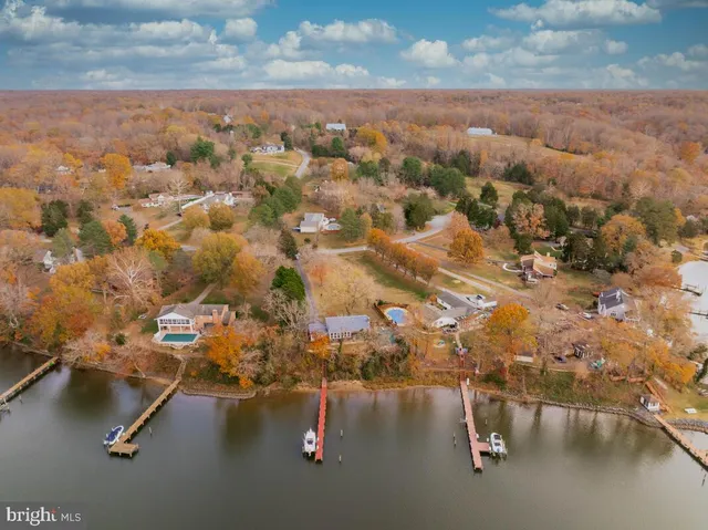 $950,000 | 3925 Shamrock Court, Port Republic, MD 20676