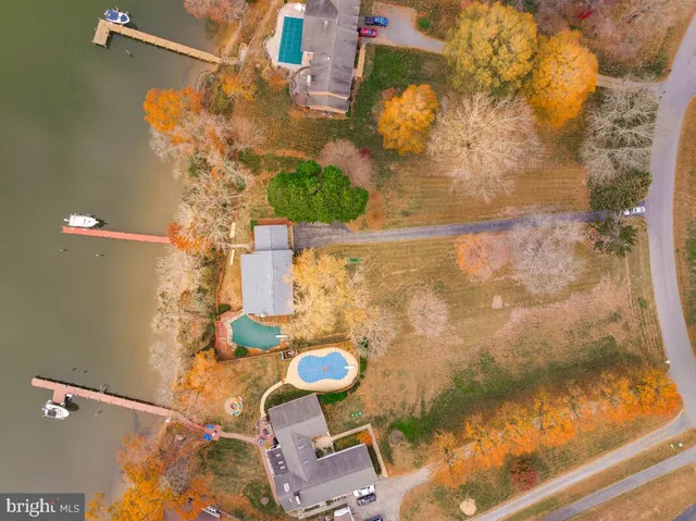 $950,000 | 3925 Shamrock Court, Port Republic, MD 20676