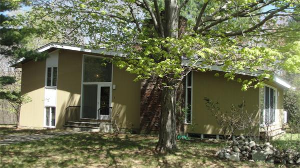 367 Conant Road Weston, MA 02493 - Photo 6 of 22 a backyard of a house with lots of green space