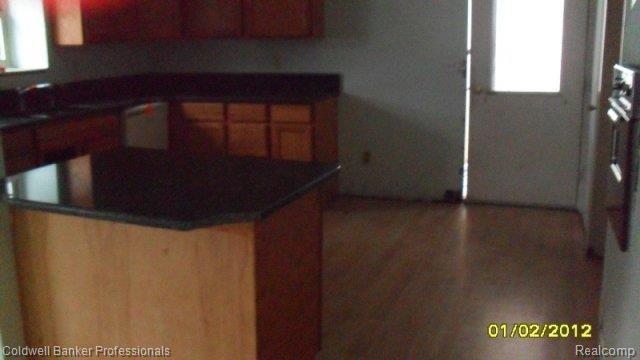 5805 Fostoria Road Columbiaville, MI 48421 - Photo 8 of 13 Kitchen1.JPG