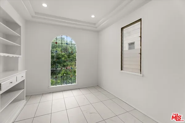 $7,750 | 207 South Reeves Drive, Beverly Hills, CA 90212