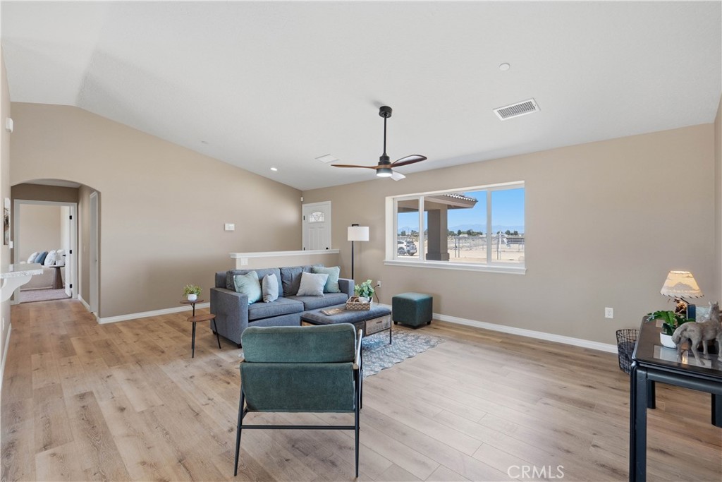 17430 Century Plant Road Apple Valley, CA 92307 - Photo 5 of 32 Property shown is a previous build, actual colors and finishes may vary